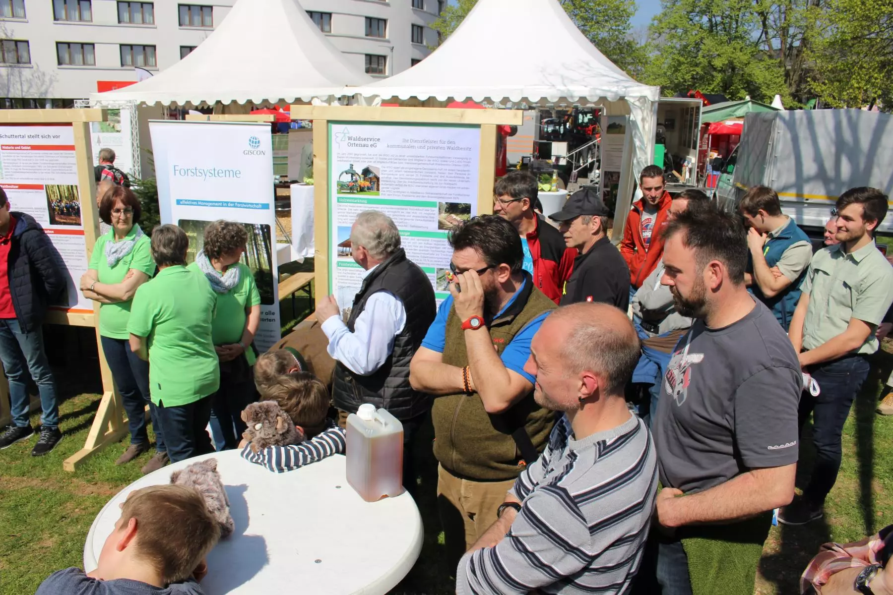 FBG Voki zusammen der WSO und weiteren FBGen auf der FORST live in Offenburg